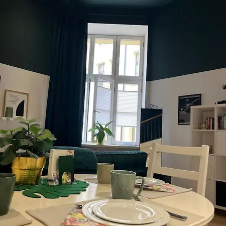 Apartament Piotrkowska 37 -mini Loft- Leaf Łódź