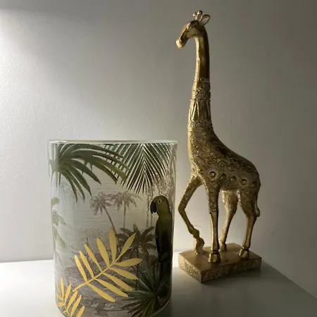 Piotrkowska 37 - Leaf