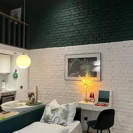 Piotrkowska 37 -mini Loft- Leaf *